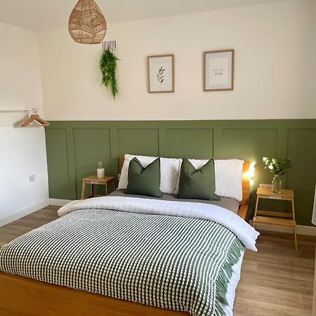Central, Modern Apartment ボーンマス エクステリア 写真