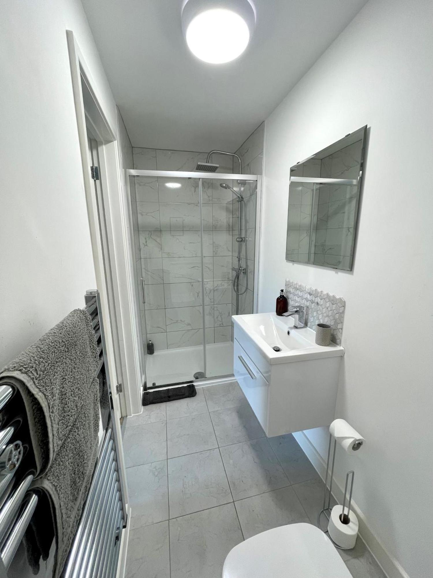 Central, Modern Apartment ボーンマス エクステリア 写真