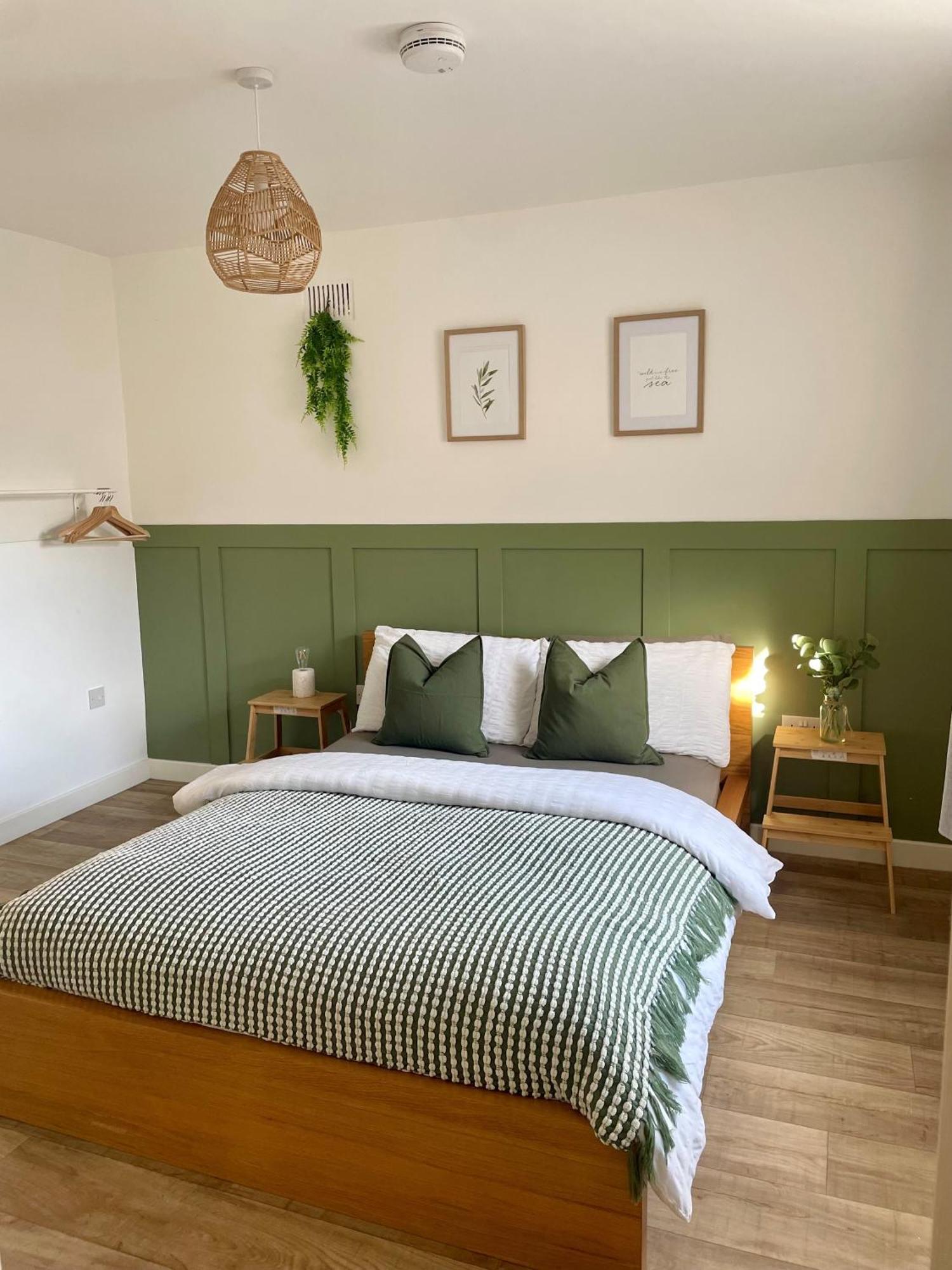 Central, Modern Apartment ボーンマス エクステリア 写真