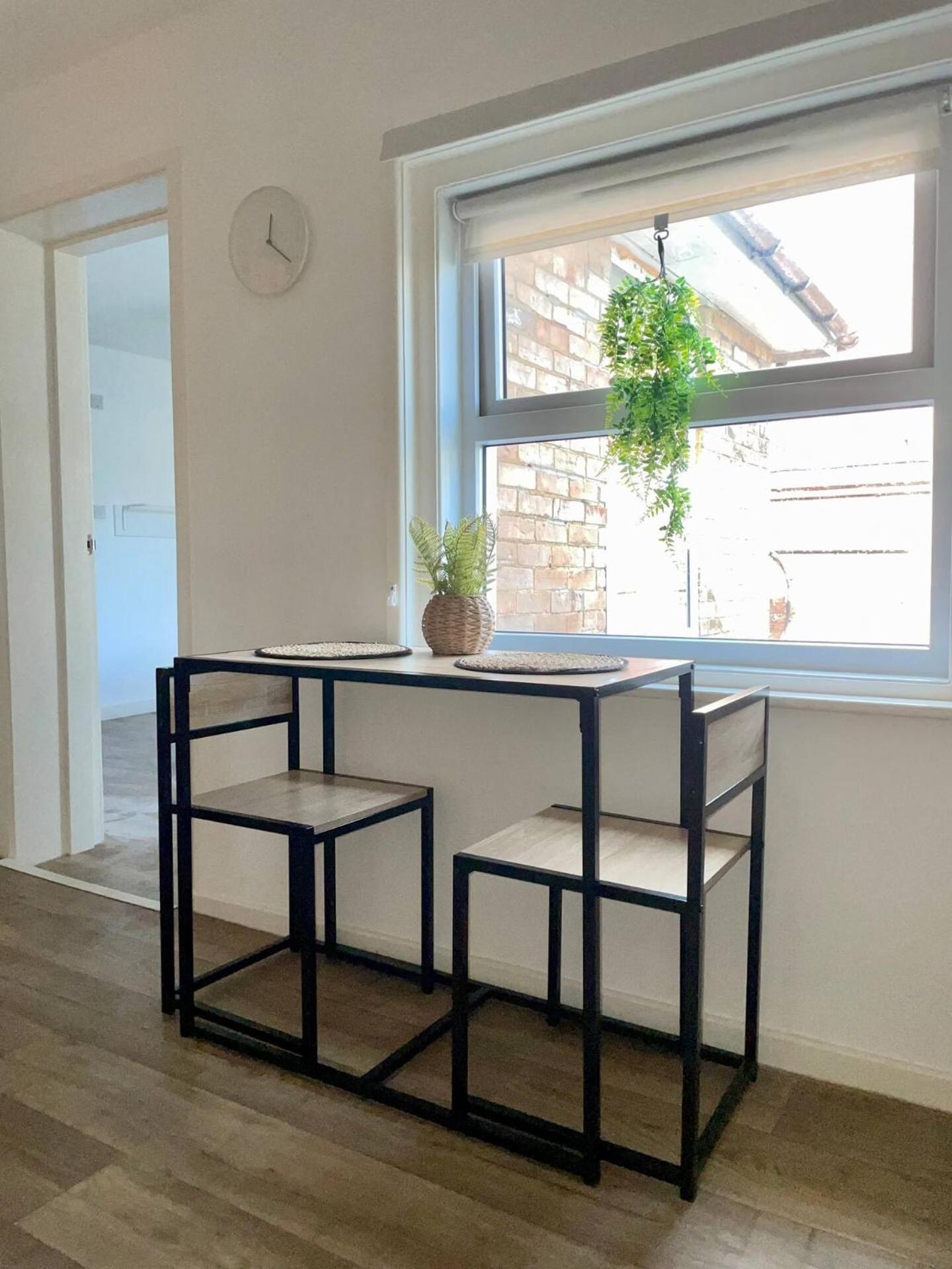 Central, Modern Apartment ボーンマス エクステリア 写真